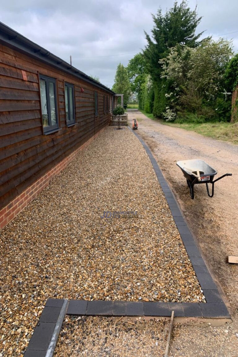 Gravelled Driveway With Brick Border In Charing, Kent (3)