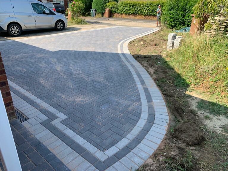 Charcoal Block Paved Driveway With Light Grey Border In Ashford, Kent (9)