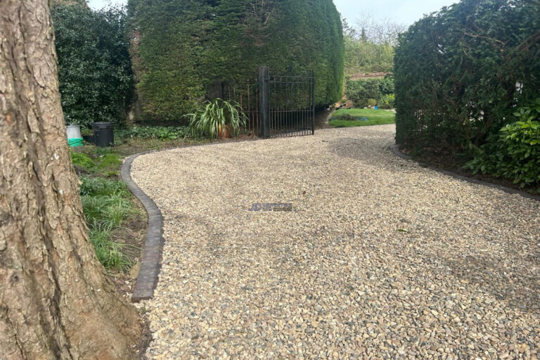 Gravelled Driveway With Brick Border In Camber Sands (4)
