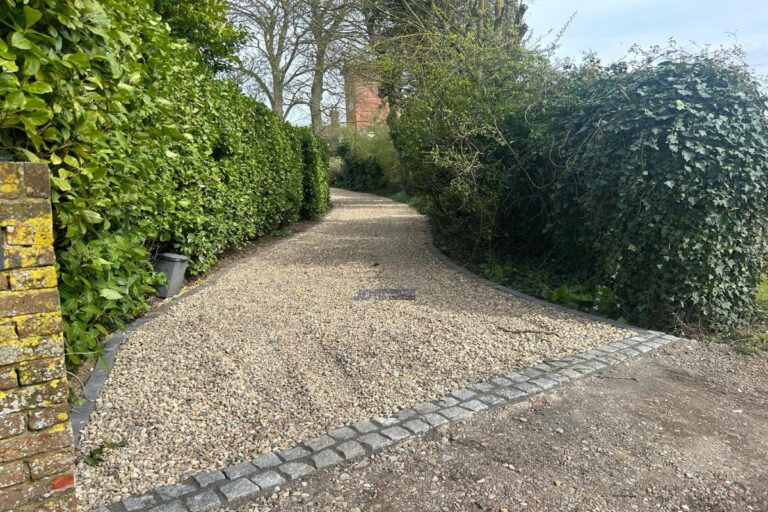Gravelled Driveway With Brick Border In Camber Sands (5)