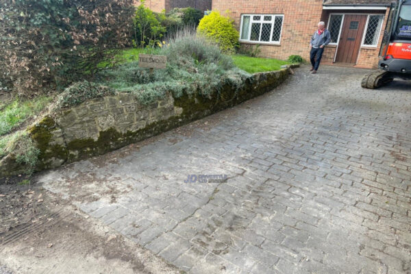 Block Paved Driveway With Brick Wall And Fencing In Ashford Kent 1.jpeg