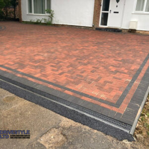 Brindle and Charcoal Block Paved Driveway in Tunbridge Wells