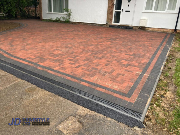 Brindle And Charcoal Block Paved Driveway In Tunbridge Wells 9.jpeg