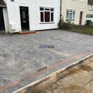 Charcoal Block Paved Driveway with Brindle Border in Maidstone, Kent