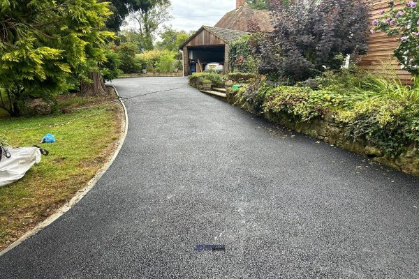 New driveway in Acrise, Kent