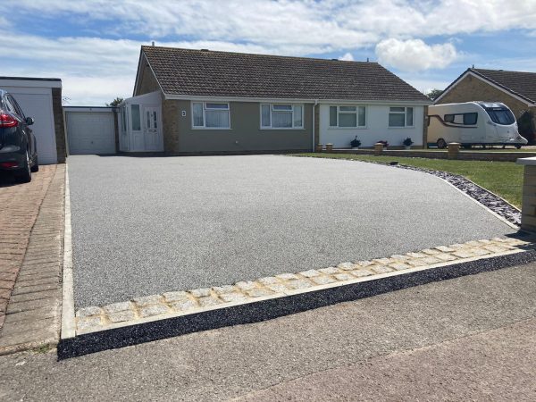 Resin Driveway Installers Cheeseman's Green